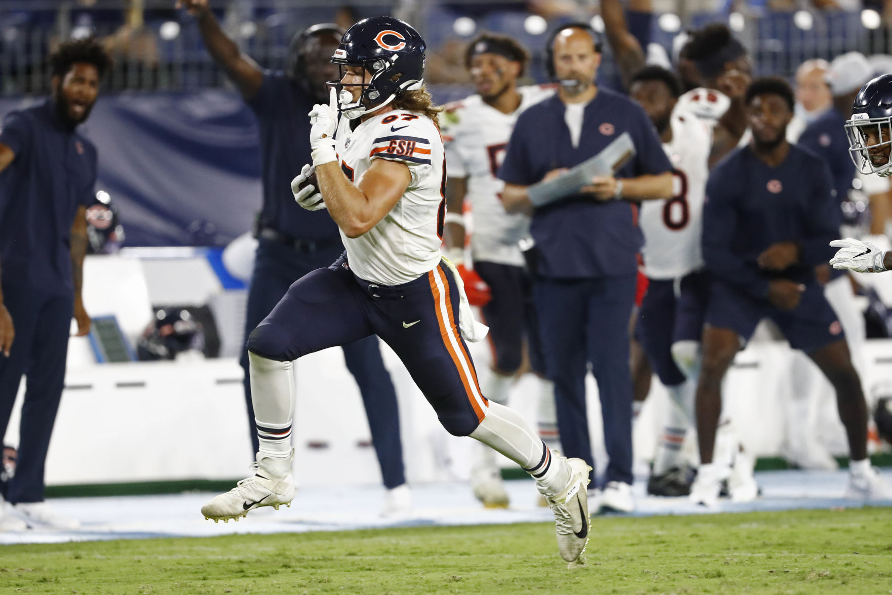 Bears Titans Football